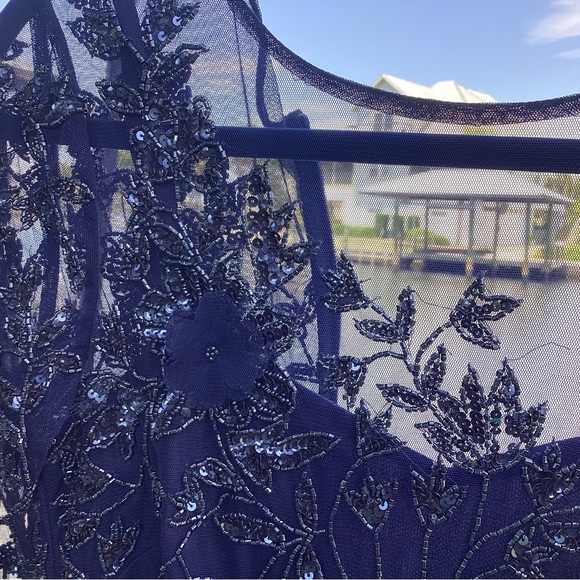 Adrianna Papell - Picture 6 of 9